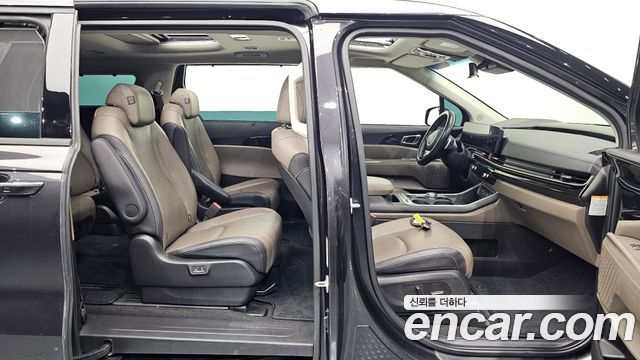 Kia Carnival (IV) HEV 9seater Signature 2024 — фото 12