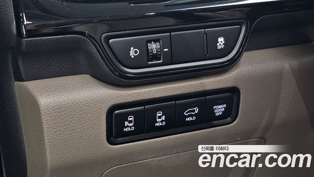 Kia Carnival (IV) HEV 9seater Signature 2024 — фото 14