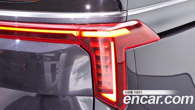 Kia Carnival (IV) HEV 9seater Signature 2024 — фото 23