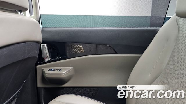 Kia Carnival (IV) HEV 9seater Signature 2024 — фото 25