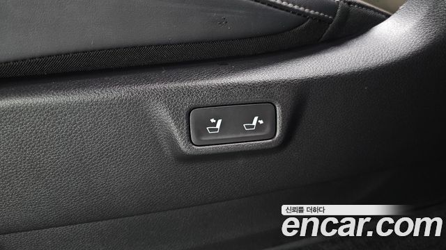 Kia Carnival (IV) HEV 9seater Signature 2024 — фото 37