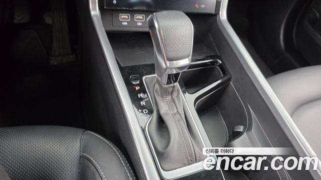 KG Mobility (SsangYong) Torres Gasoline 1.5 2WD T5 2023 — фото 9