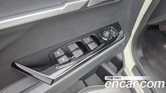 KG Mobility (SsangYong) Torres Gasoline 1.5 2WD T5 2023 — фото 19