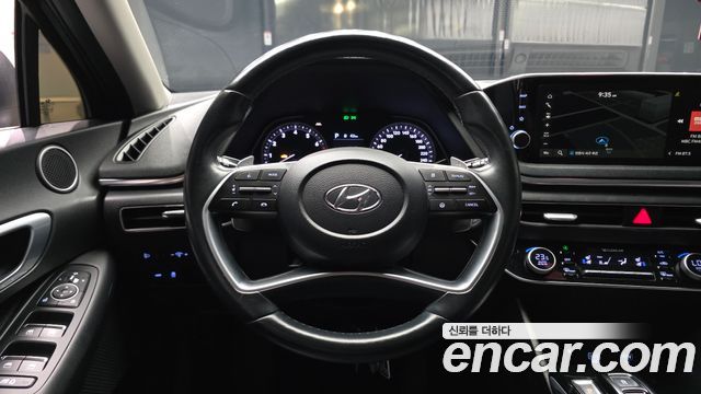 Hyundai Sonata (DN8) 2.0 Premium 2020 — фото 13