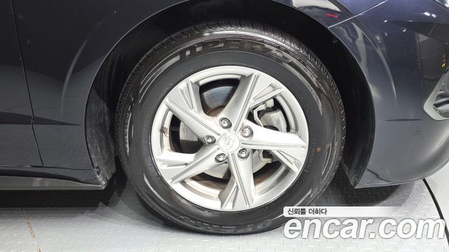 Hyundai Sonata (DN8) 2.0 Premium 2020 — фото 21