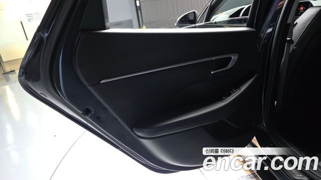 Hyundai Sonata (DN8) 2.0 Premium 2020 — фото 25