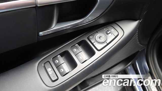 Hyundai Sonata (DN8) 2.0 Premium 2020 — фото 28