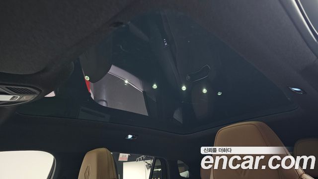 Renault Korea Filante 1.5 E-Tech Iconic 2WD 2027 — фото 17