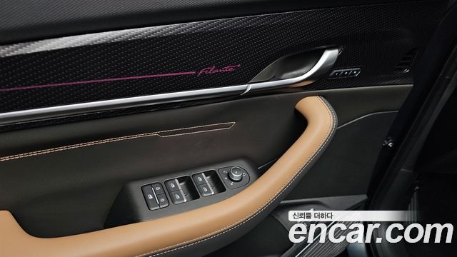 Renault Korea Filante 1.5 E-Tech Iconic 2WD 2027 — фото 18
