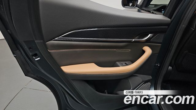 Renault Korea Filante 1.5 E-Tech Iconic 2WD 2027 — фото 25