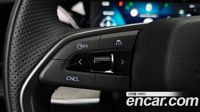 Renault Korea Filante 1.5 E-Tech Iconic 2WD 2027 — фото 33
