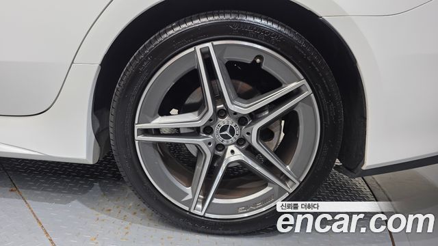 Mercedes-Benz CLS-Class (C257) CLS300d AMG Line 2019 — фото 21