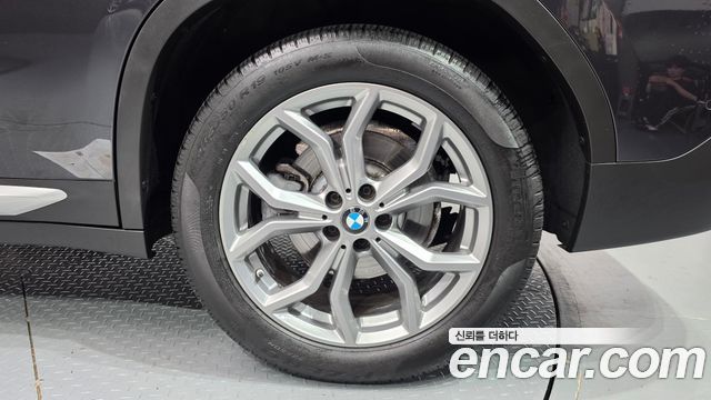 BMW X4 (G02) xDrive20d xLine 2020 — фото 27