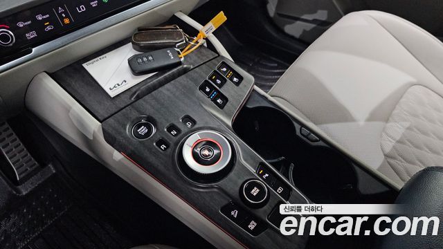 Kia Sportage Hybrid (V) Signature 2WD 2023 — фото 9