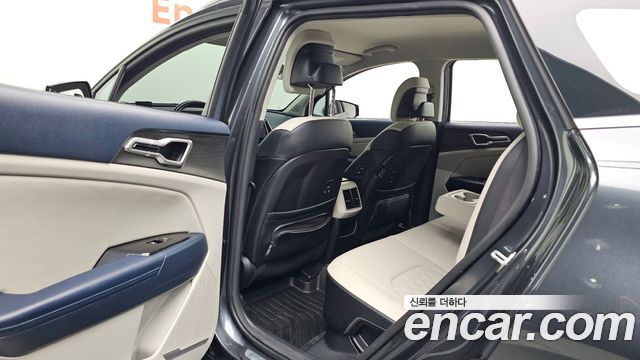 Kia Sportage Hybrid (V) Signature 2WD 2023 — фото 15