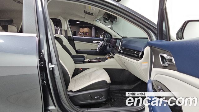 Kia Sportage Hybrid (V) Signature 2WD 2023 — фото 16