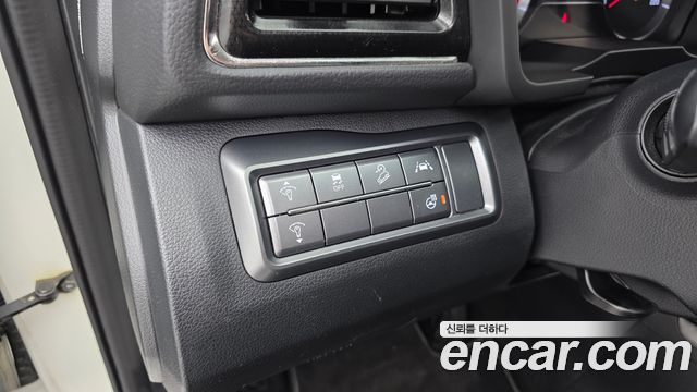 KG Mobility (SsangYong) Very New Tivoli Gasoline 1.5 2WD V3 2021 — фото 17