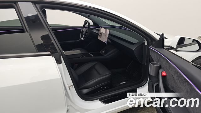 Tesla Model 3 Long Range AWD 2024 — фото 15