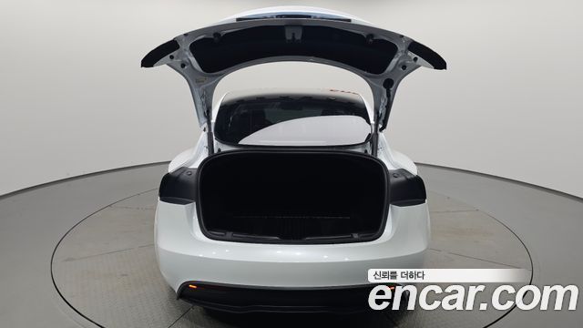 Tesla Model 3 Long Range AWD 2024 — фото 24