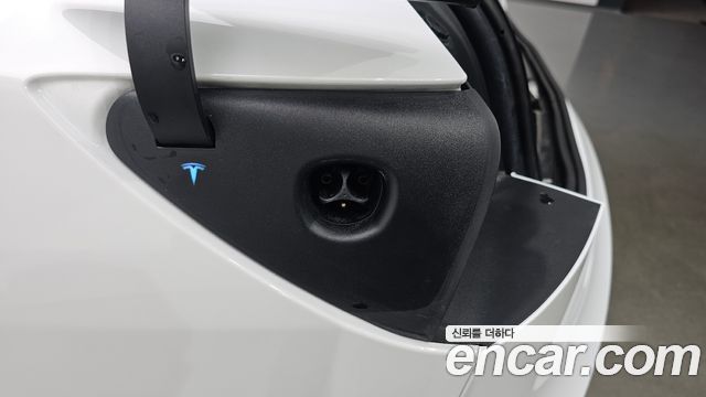 Tesla Model 3 Long Range AWD 2024 — фото 40