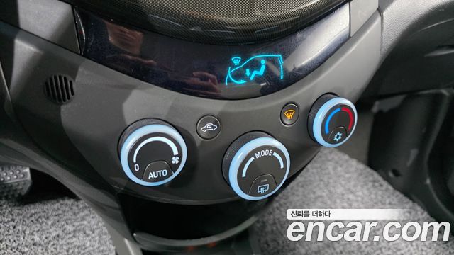 Chevrolet Spark LT Standard 2012 — фото 17