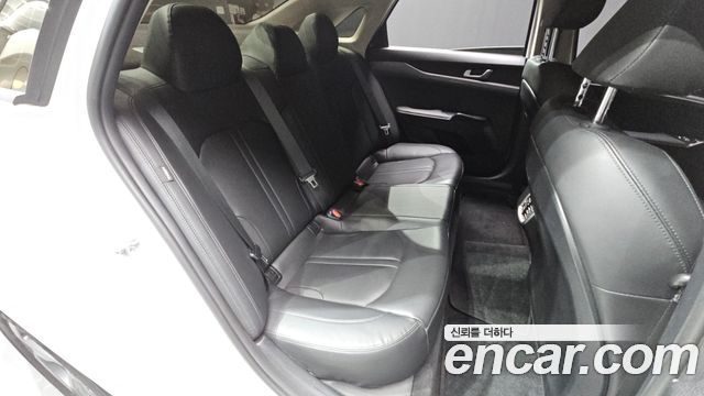 Kia K5 (III) 2.0 LPI(Renter car) Strandard 2022 — фото 26