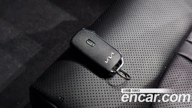 Kia K5 (III) 2.0 LPI(Renter car) Strandard 2022 — фото 33