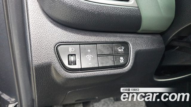 Kia Seltos Gasoline 1.6 Turbo 2WD Gravity 2024 — фото 19