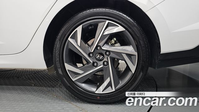 Hyundai Avante (CN7) 1.6 Inspiration 2025 — фото 21