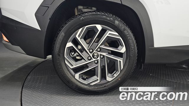 Hyundai Tucson Hybrid (NX4) HEV 1.6 2WD Inspiration 2024 — фото 5