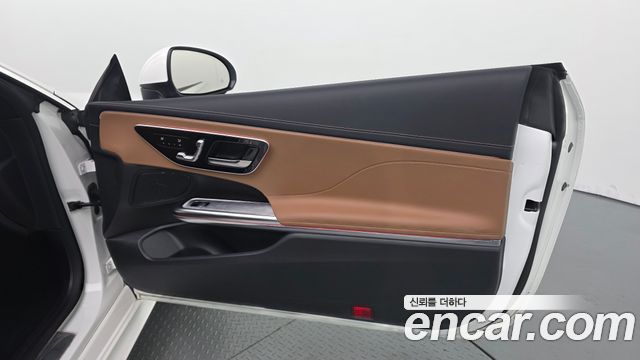 Mercedes-Benz CLE-Class (C236) CLE200 Coupe 2024 — фото 25