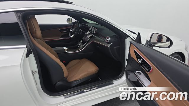 Mercedes-Benz CLE-Class (C236) CLE200 Coupe 2024 — фото 26