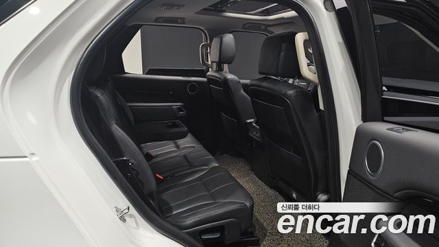 Land Rover Discovery 5 2.0 SD4 SE 2018 — фото 26
