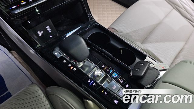 Kia K7 Premier Hybrid Signature 2020 — фото 9
