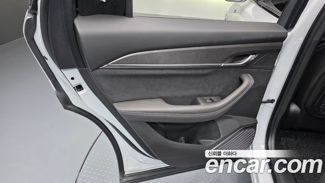 Renault Korea Grand Koleos 1.5 E-TECH Esprit Alphine 2WD 2025 — фото 25