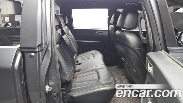 KG Mobility (SsangYong) Rexton Sports Khan Diesel 2.2 4WD Professional X (5-Link) 2019 — фото 10