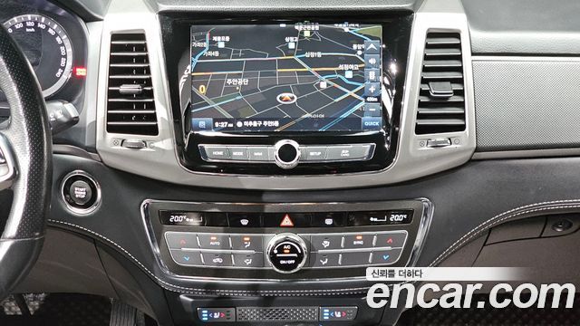 KG Mobility (SsangYong) Rexton Sports Khan Diesel 2.2 4WD Professional X (5-Link) 2019 — фото 13