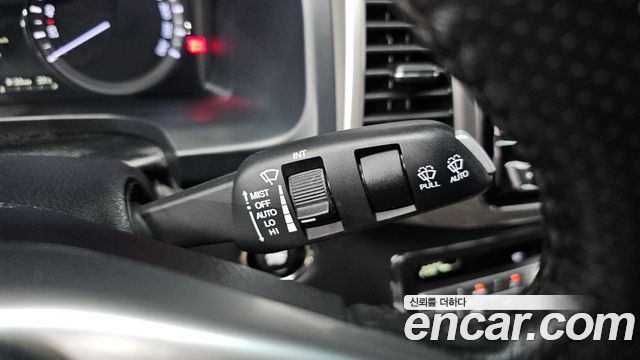 KG Mobility (SsangYong) Rexton Sports Khan Diesel 2.2 4WD Professional X (5-Link) 2019 — фото 18