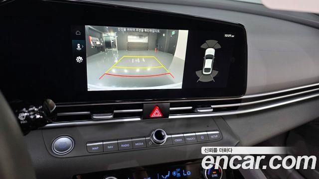 Hyundai Avante (CN7) 1.6 Inspiration 2023 — фото 17