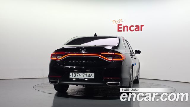 Hyundai Grandeur (IG) 3.0 Exclusive Special 2019 — фото 4