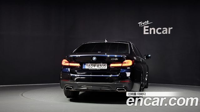 BMW 5 Series (G30) 530i M Sport Package 2022 — фото 4
