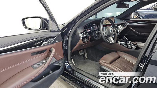 BMW 5 Series (G30) 530i M Sport Package 2022 — фото 10