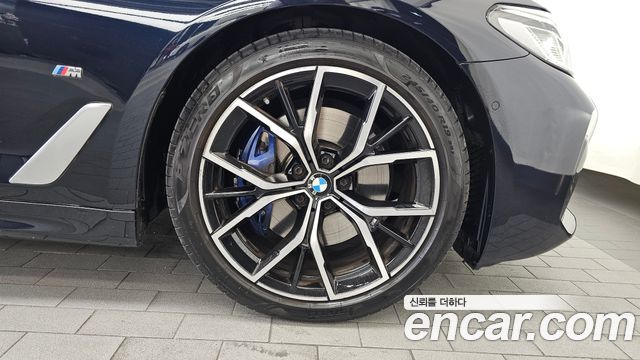 BMW 5 Series (G30) 530i M Sport Package 2022 — фото 21