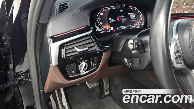 BMW 5 Series (G30) 530i M Sport Package 2022 — фото 27