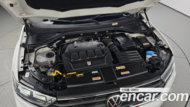 Volkswagen T-Roc 2.0 TDI Prestige 2022 — фото 6