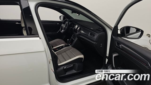 Volkswagen T-Roc 2.0 TDI Prestige 2022 — фото 11