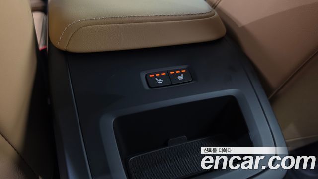 Volvo XC60 (II) T8 Ultimate Bright 2023 — фото 19
