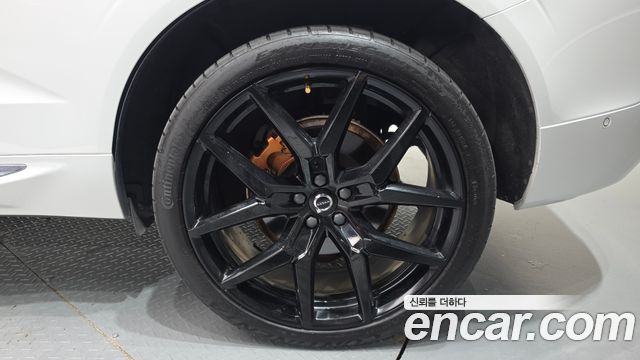 Volvo XC60 (II) T8 Ultimate Bright 2023 — фото 21