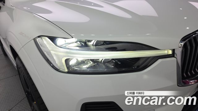 Volvo XC60 (II) T8 Ultimate Bright 2023 — фото 22