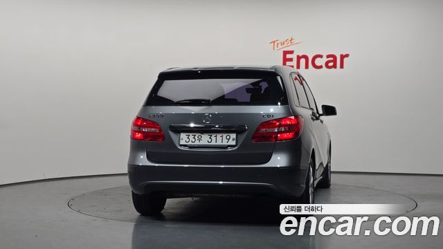 Mercedes-Benz B-Class (W246) B200 CDI Blue efficiency 2012 — фото 4